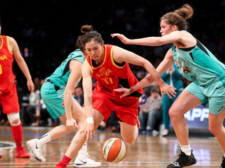 乐鱼体育官方入口-央视直播!中国女篮VS马里,首发更新,张子宇第一次参加国际大赛