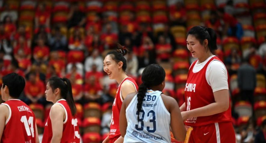乐鱼体育官方入口-央视直播!中国女篮VS马里,首发更新,张子宇第一次参加国际大赛